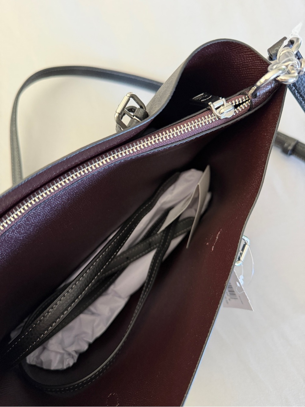 Coach Bag - Picture 4 of 7